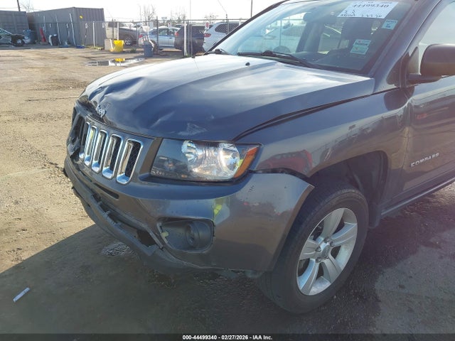 2015 Jeep Compass Sport მანქანა იყიდება აუქციონზე, vin: 1C4NJDBB0FD206669, აუქციონის ნომერი: 44499340