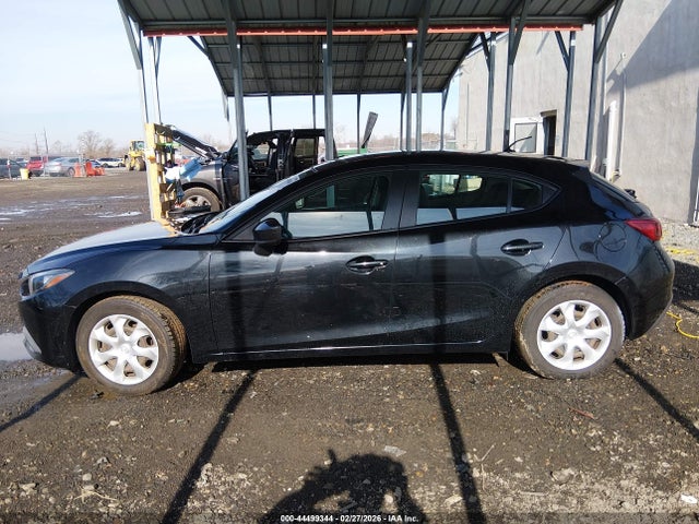 Продаж на аукціоні авто 2015 Mazda Mazda3 I Sport, vin: 3MZBM1K73FM210429, номер лоту: 44499344