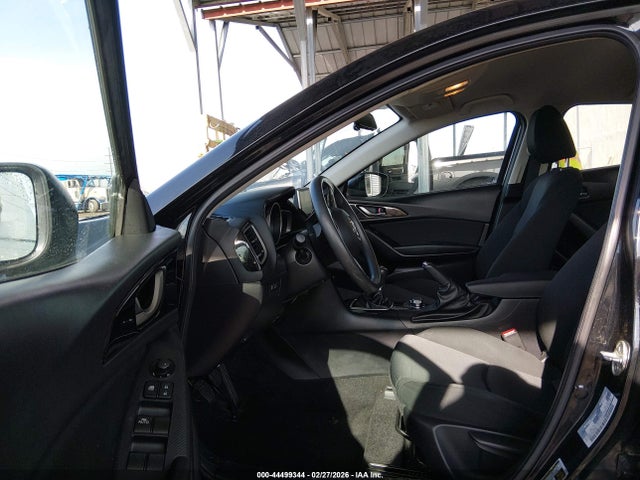 Продаж на аукціоні авто 2015 Mazda Mazda3 I Sport, vin: 3MZBM1K73FM210429, номер лоту: 44499344