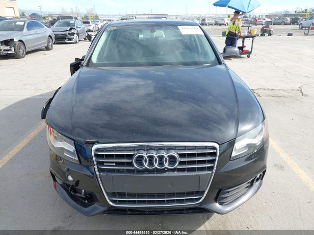 44499353 :رقم المزاد ، WAUFFAFL8AN065390 vin ، 2010 Audi A4 2.0t Premium مزاد بيع