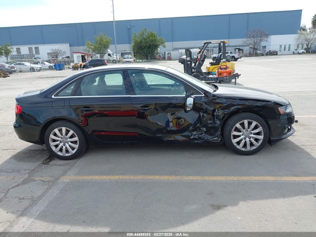44499353 :رقم المزاد ، WAUFFAFL8AN065390 vin ، 2010 Audi A4 2.0t Premium مزاد بيع