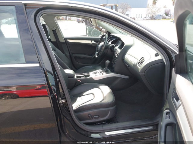 2010 AUDI A4 WAUFFAFL8AN065390 Photo 4