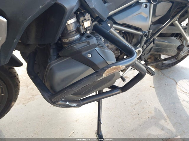 BMW R 1250 GS 2023 WB10M0301P6H75348 Image 15