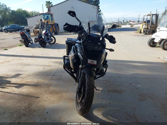 BMW R 1250 GS 2023 WB10M0301P6H75348 Image 5