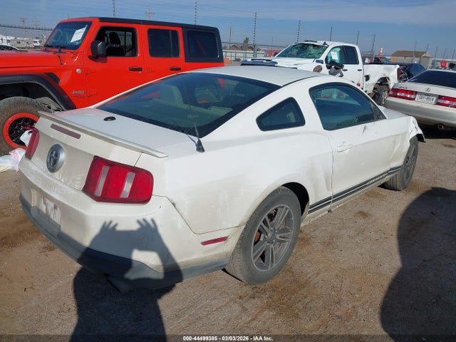 2012 Ford Mustang V6 Premium მანქანა იყიდება აუქციონზე, vin: 1ZVBP8AM5C5208206, აუქციონის ნომერი: 44499385