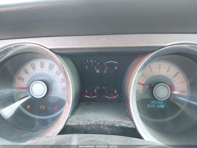 2012 Ford Mustang V6 Premium მანქანა იყიდება აუქციონზე, vin: 1ZVBP8AM5C5208206, აუქციონის ნომერი: 44499385