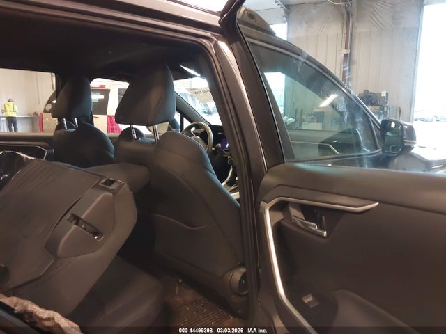 2023 TOYOTA RAV4 HYBRID 4T3T6RFV3PU130055 Photo 7