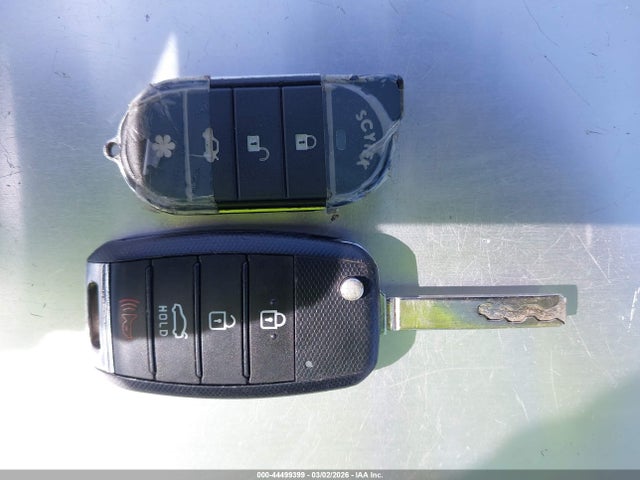 KNAFX5A8XF5302685 KIA FORTE EX