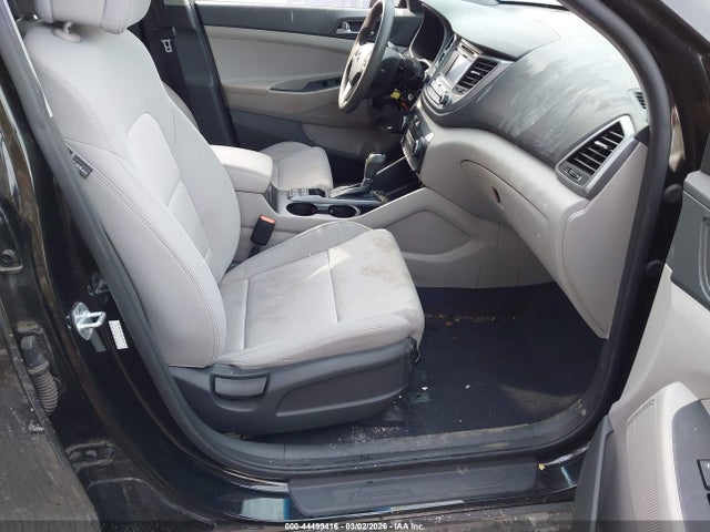 Auction sale of the 2017 Hyundai Tucson Se, vin: KM8J3CA41HU428089, lot number: 44499416