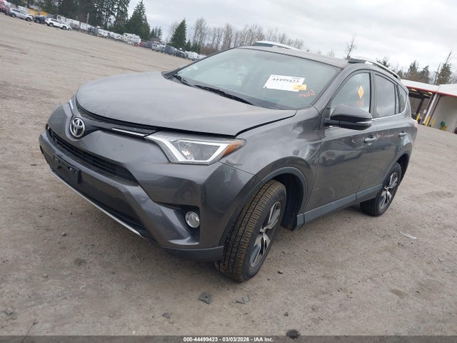 Toyota Rav4 Xle 2016 2T3WFREV2GW261038 Image 2