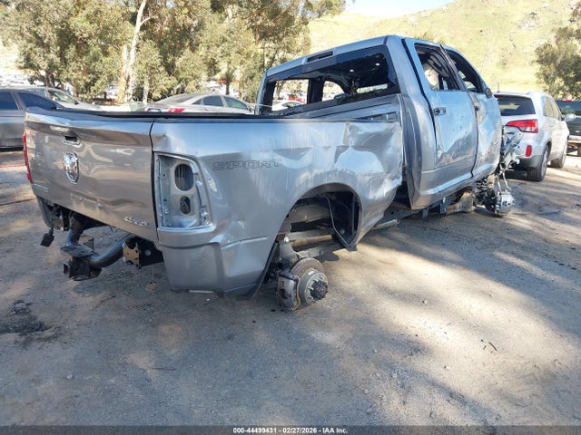 RAM 2500 2024 3C6UR5DL8RG178926 Image 4
