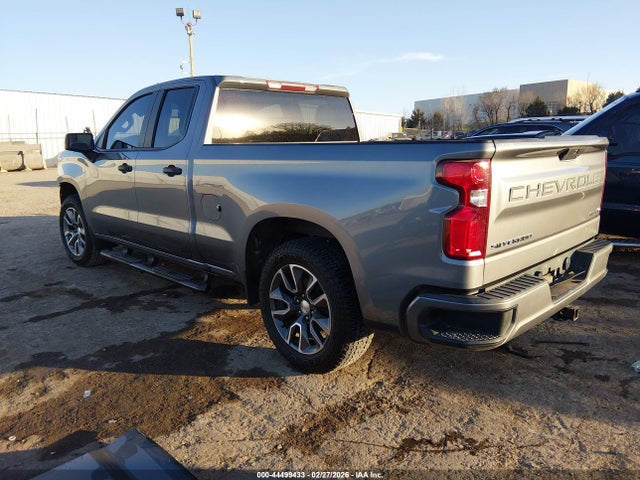 2020 CHEVROLET SILVERADO 1500 1GCRWBEH5LZ369212 Photo 2