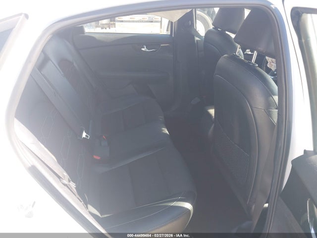 3KPF54ADXPE527193 KIA Forte Gt-line