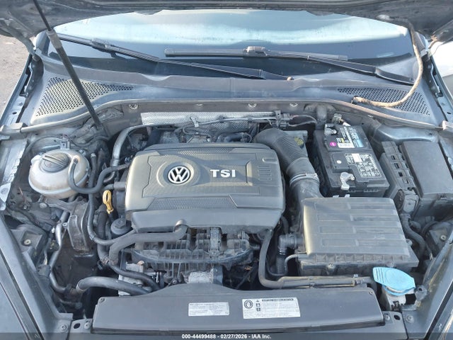 3VW117AU6HM038530 Volkswagen Golf Tsi S 4-door/tsi Wolfsburg Edition 4-door