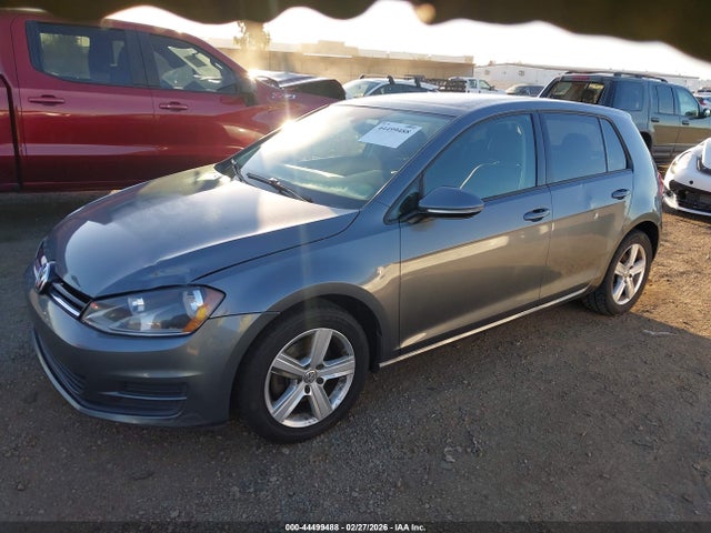 3VW117AU6HM038530 Volkswagen Golf Tsi S 4-door/tsi Wolfsburg Edition 4-door