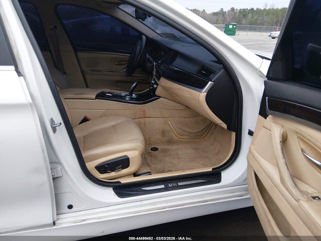 2014 Bmw 528i მანქანა იყიდება აუქციონზე, vin: WBA5A5C55ED505195, აუქციონის ნომერი: 44499492