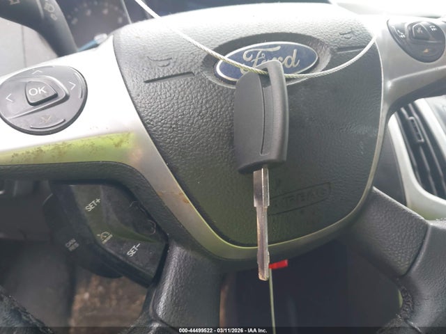 1FADP3K2XEL141537 Ford FOCUS SE