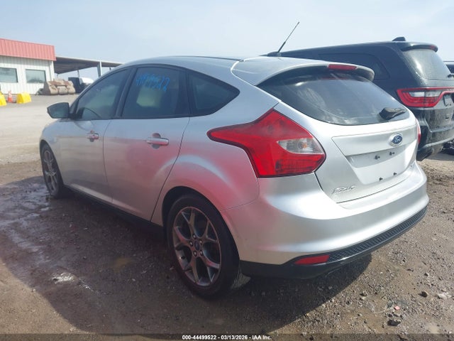 1FADP3K2XEL141537 Ford FOCUS SE