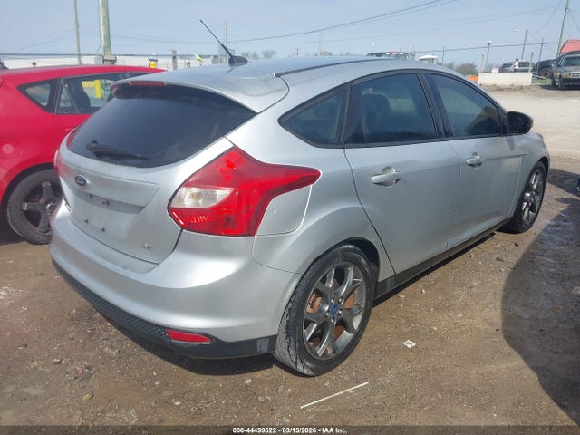 1FADP3K2XEL141537 Ford FOCUS SE