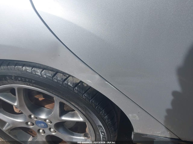 1FADP3K2XEL141537 Ford FOCUS SE