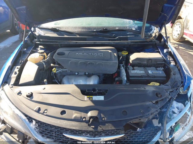 2016 Chrysler 200 Limited მანქანა იყიდება აუქციონზე, vin: 1C3CCCAB6GN112065, აუქციონის ნომერი: 44499540