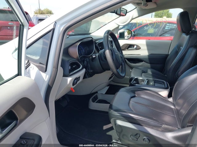 2021 CHRYSLER VOYAGER 2C4RC1DG5MR526230 Photo 4