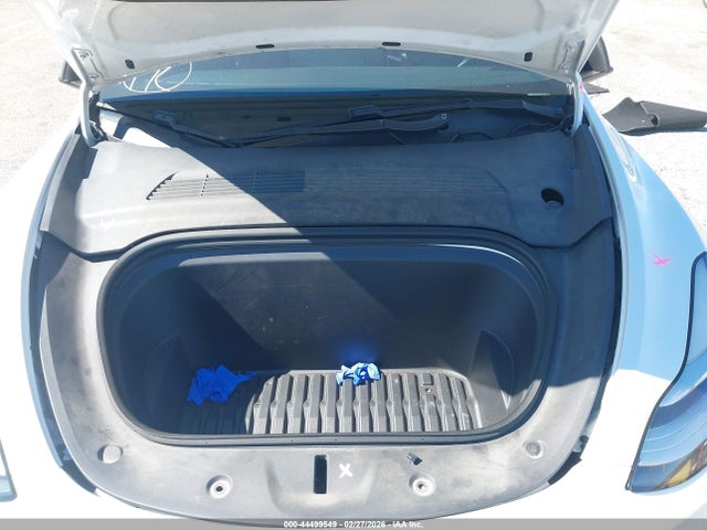 2020 TESLA MODEL Y 5YJYGDEE8LF022344 Photo 9