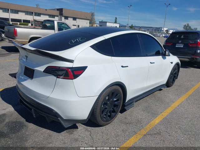 2020 TESLA MODEL Y 5YJYGDEE8LF022344 Photo 3