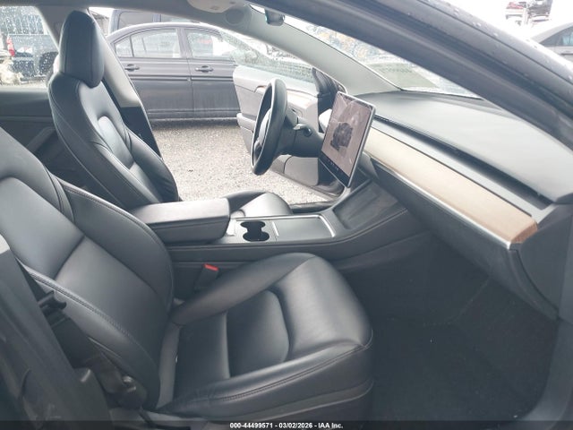 2023 TESLA MODEL 3 5YJ3E1EA9PF460548 Photo 4