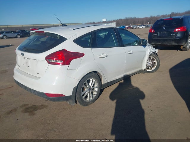 44499577 :رقم المزاد ، 1FADP3K2XGL320406 vin ، 2016 Ford Focus Se مزاد بيع