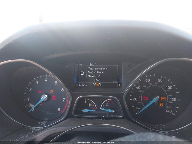 44499577 :رقم المزاد ، 1FADP3K2XGL320406 vin ، 2016 Ford Focus Se مزاد بيع