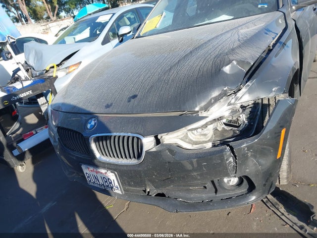 Продаж на аукціоні авто 2018 Bmw 320i, vin: WBA8A9C53JK623353, номер лоту: 44499588