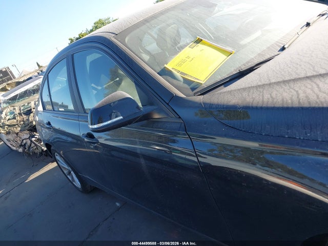 Продаж на аукціоні авто 2018 Bmw 320i, vin: WBA8A9C53JK623353, номер лоту: 44499588