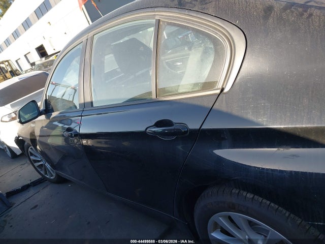 Продаж на аукціоні авто 2018 Bmw 320i, vin: WBA8A9C53JK623353, номер лоту: 44499588