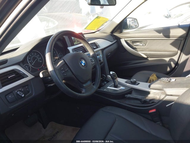 Продаж на аукціоні авто 2018 Bmw 320i, vin: WBA8A9C53JK623353, номер лоту: 44499588