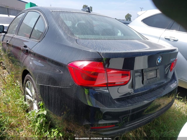 Продаж на аукціоні авто 2018 Bmw 320i, vin: WBA8A9C53JK623353, номер лоту: 44499588