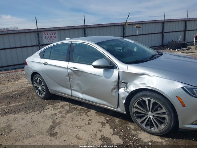W04GM6SXXK1042389 Buick Regal Sportback Preferred Ii