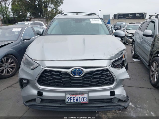44499601 :رقم المزاد ، 5TDKBRCH6PS118165 vin ، 2023 Toyota Highlander Hybrid Xle مزاد بيع