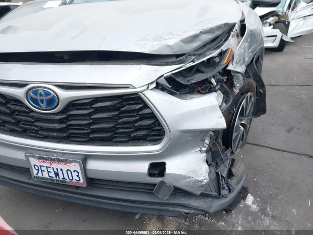 44499601 :رقم المزاد ، 5TDKBRCH6PS118165 vin ، 2023 Toyota Highlander Hybrid Xle مزاد بيع