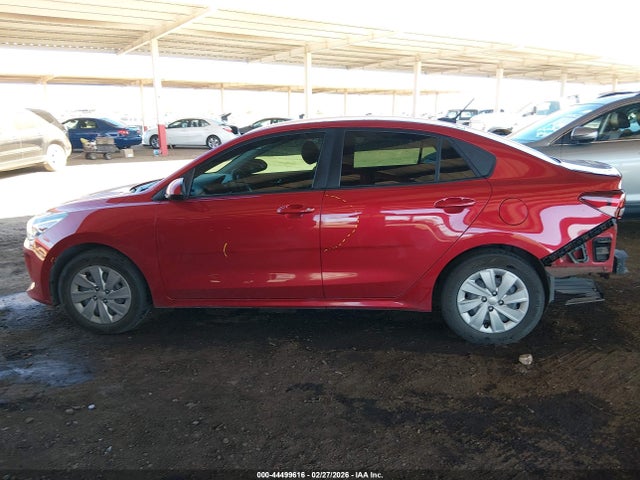 3KPA24AB7JE066205 KIA RIO S