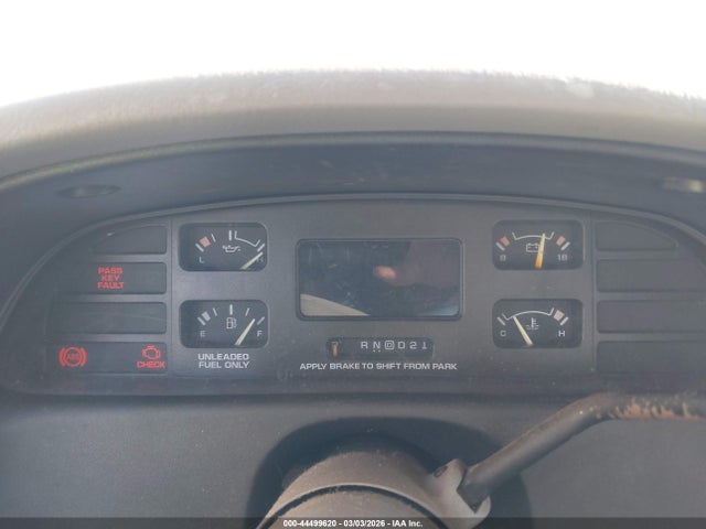 1996 CHEVROLET CAPRICE / IMPALA 1G1BL52P9TR185505 Photo 6