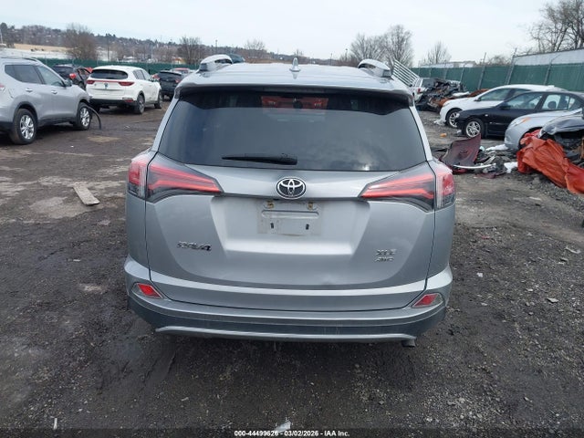 Toyota Rav4 Xle 2016 2T3RFREV4GW512946 Image 17