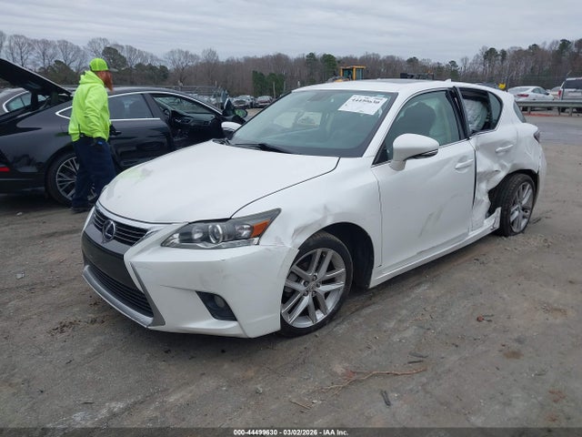 2015 LEXUS CT 200H JTHKD5BH8F2247680 Photo 1