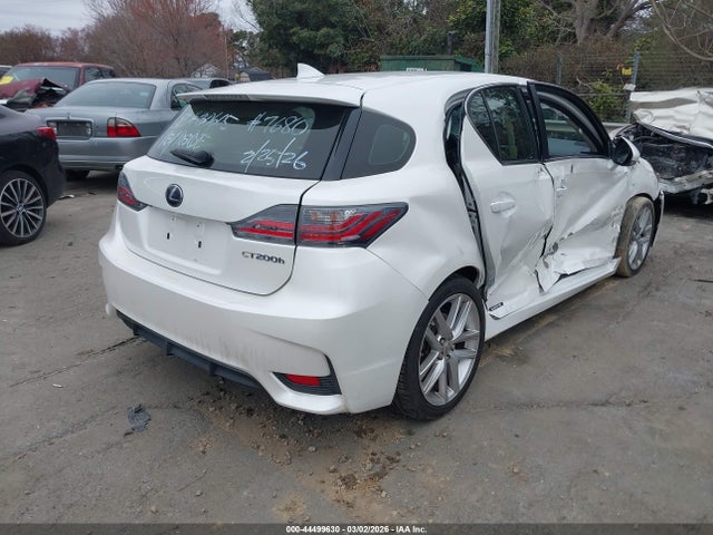2015 LEXUS CT 200H JTHKD5BH8F2247680 Photo 3