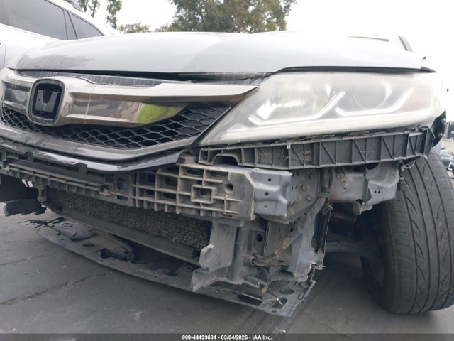 1HGCT1B3XHA009202 Honda Accord Lx-s