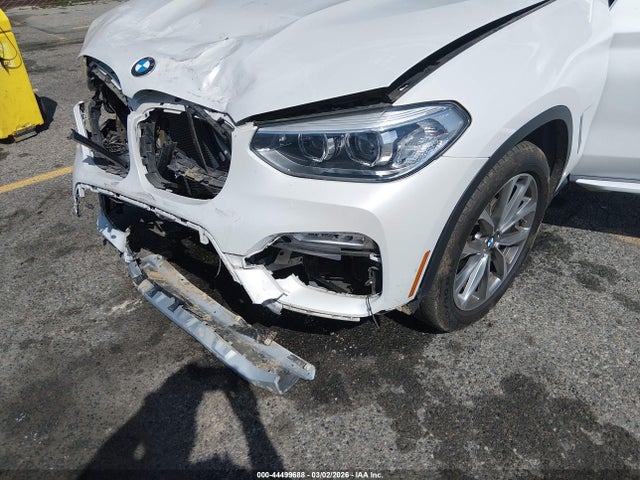 44499688 :رقم المزاد ، 5UXTR9C53KLP84446 vin ، 2019 Bmw X3 Xdrive30i مزاد بيع