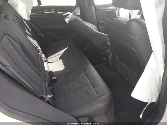 44499688 :رقم المزاد ، 5UXTR9C53KLP84446 vin ، 2019 Bmw X3 Xdrive30i مزاد بيع