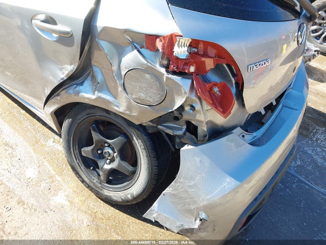 2013 Mazda Mazda2 Sport მანქანა იყიდება აუქციონზე, vin: JM1DE1KY0D0161904, აუქციონის ნომერი: 44499715