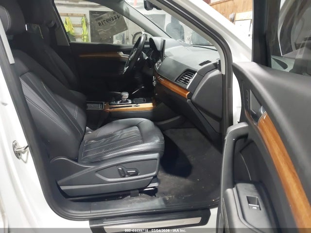 2021 Audi Q5 Premium Plus 45 Tfsi Quattro S Tronic მანქანა იყიდება აუქციონზე, vin: WA1BAAFY2M2118127, აუქციონის ნომერი: 44499718