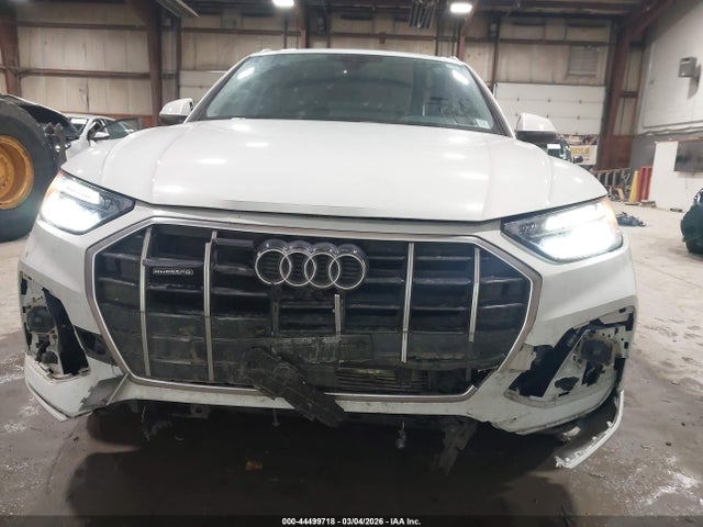 2021 Audi Q5 Premium Plus 45 Tfsi Quattro S Tronic მანქანა იყიდება აუქციონზე, vin: WA1BAAFY2M2118127, აუქციონის ნომერი: 44499718